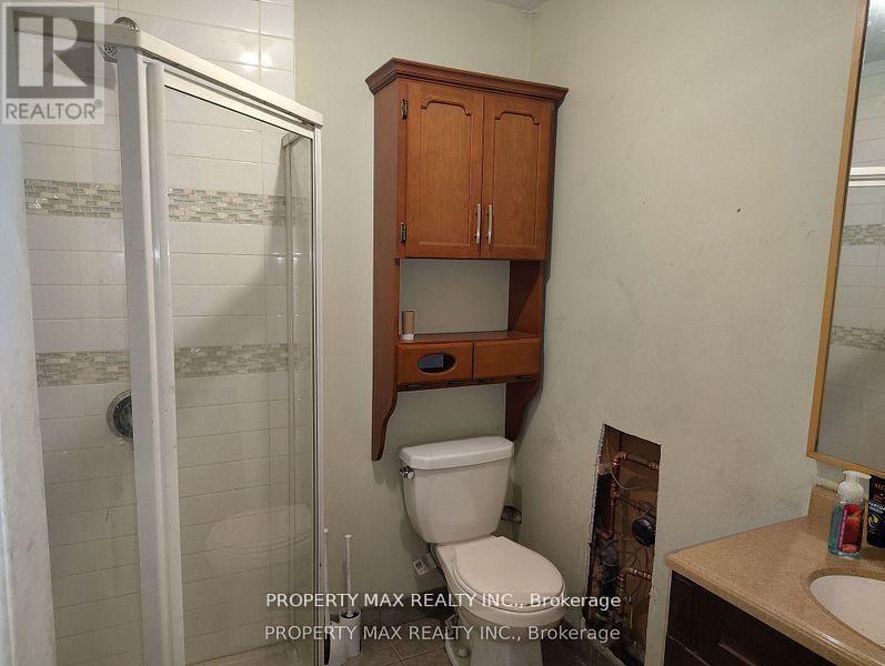 12 - 70 Delta Park Boulevard, Brampton, ON