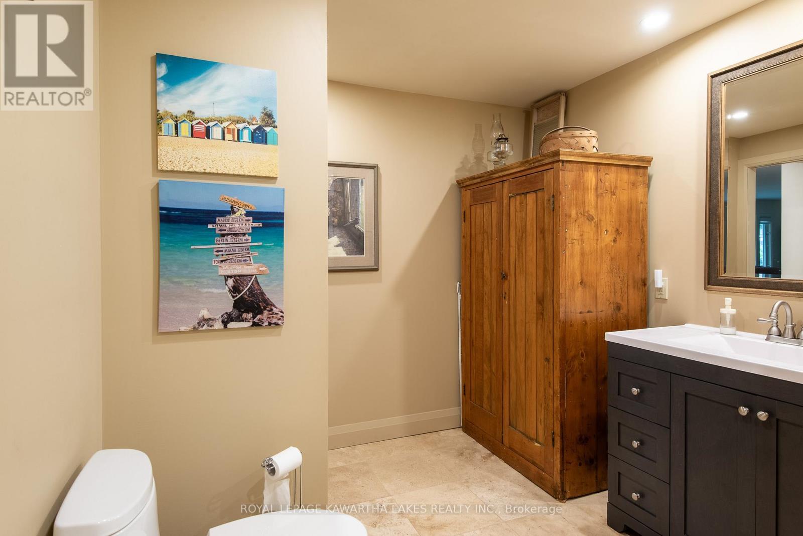 78 Riverbank Road, Kawartha Lakes (Somerville), ON - Indoor Photo Showing Bathroom