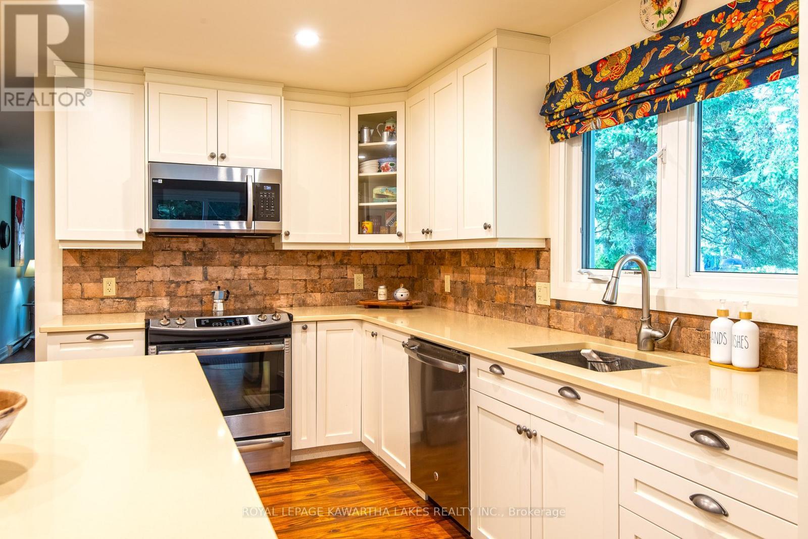 78 Riverbank Road, Kawartha Lakes (Somerville), ON - Indoor Photo Showing Kitchen With Stainless Steel Kitchen