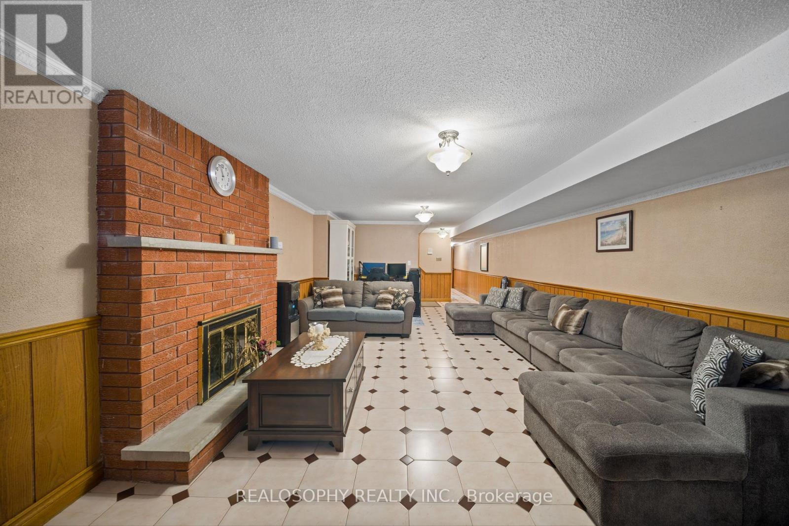 66 Primrose Avenue, Toronto, ON - Indoor Photo Showing Living Room With Fireplace