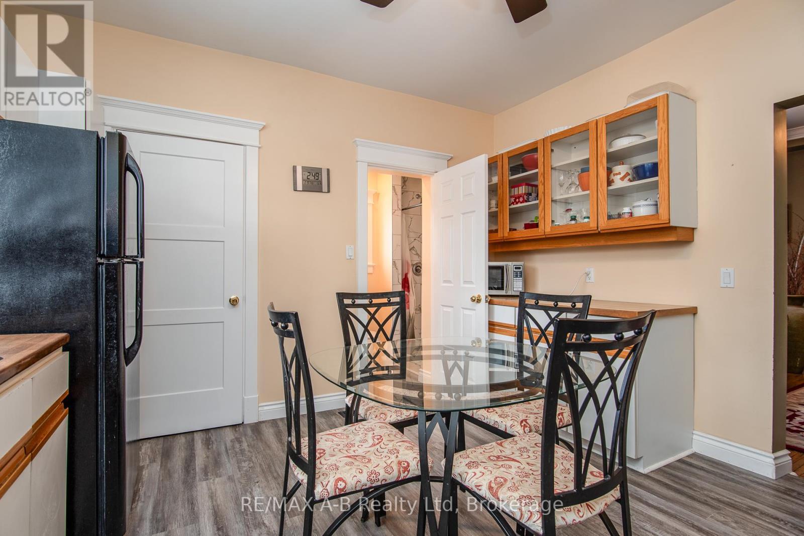 56 West Gore Street, Stratford, ON - Indoor Photo Showing Dining Room