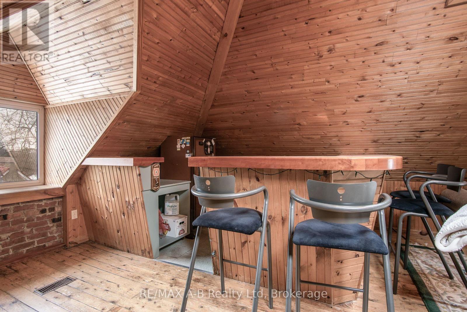 56 West Gore Street, Stratford, ON - Indoor Photo Showing Other Room