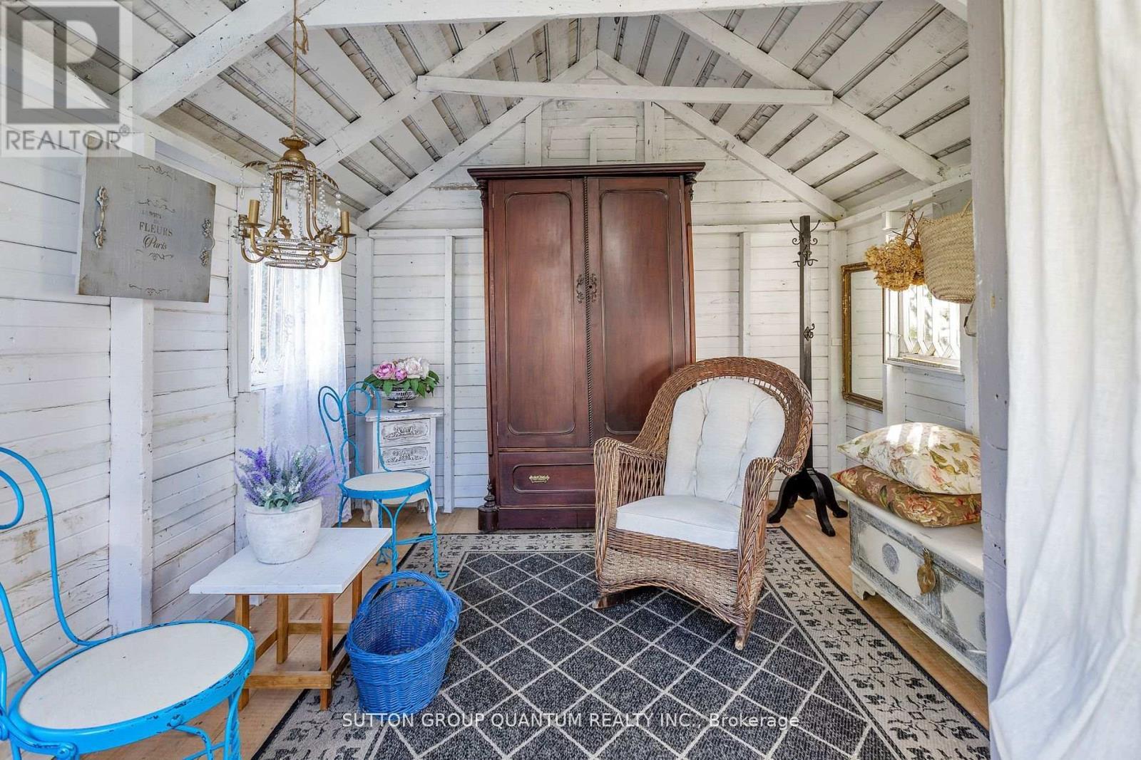 442 First Concession Road, Norfolk, ON - Indoor