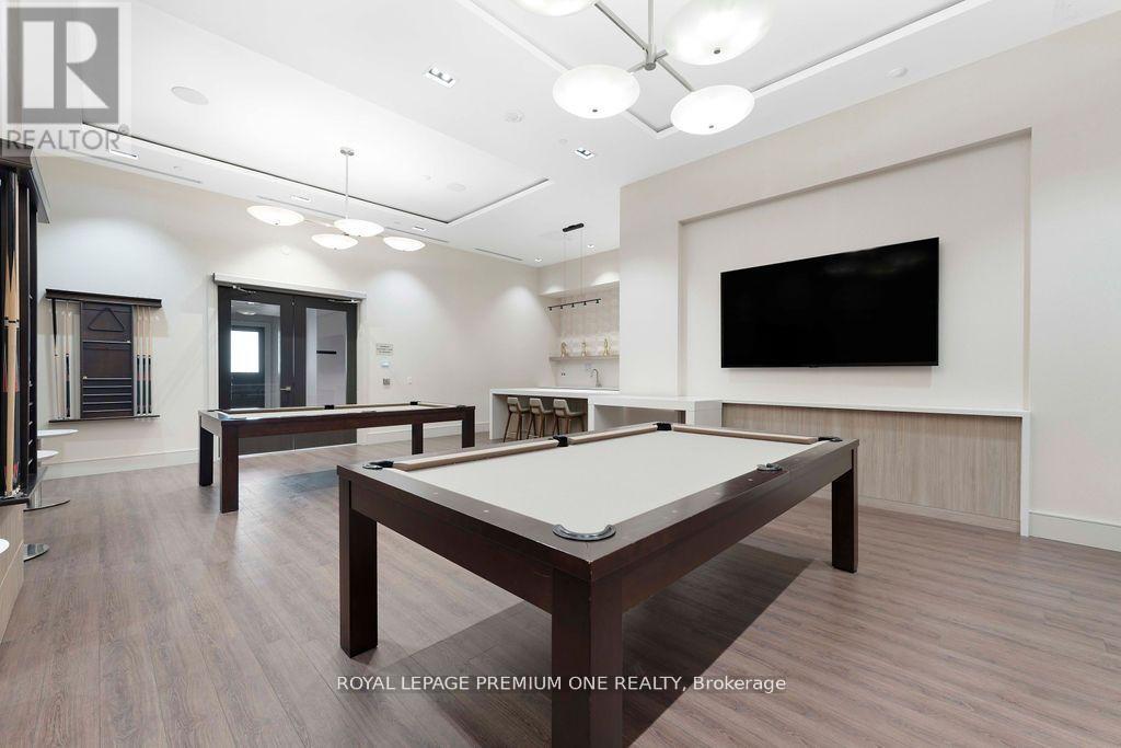 511 - 9000 Jane Street, Vaughan, ON - Indoor Photo Showing Other Room