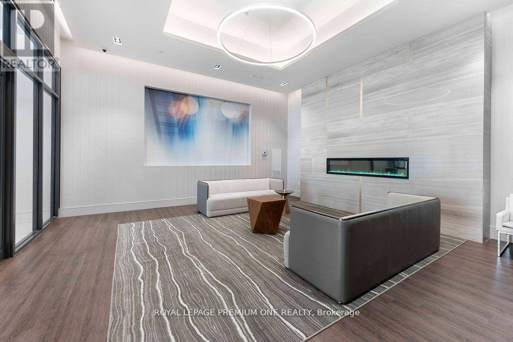 511 - 9000 Jane Street, Vaughan, ON - Indoor Photo Showing Other Room