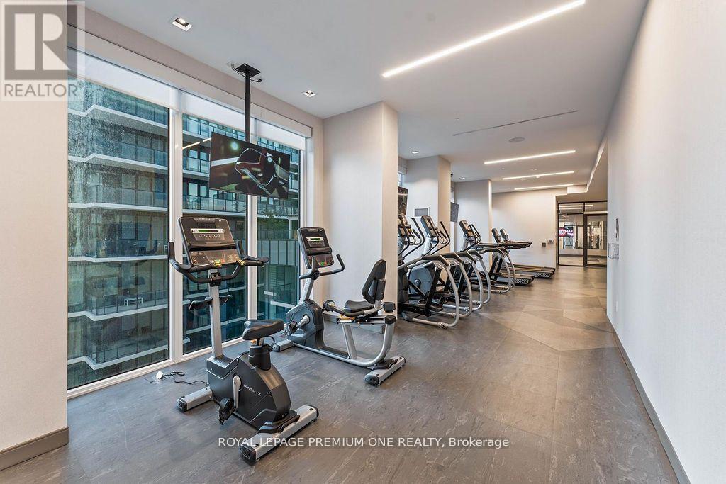 511 - 9000 Jane Street, Vaughan, ON - Indoor Photo Showing Gym Room