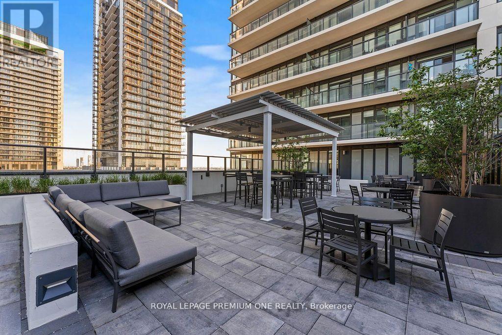 511 - 9000 Jane Street, Vaughan, ON - Outdoor With Deck Patio Veranda