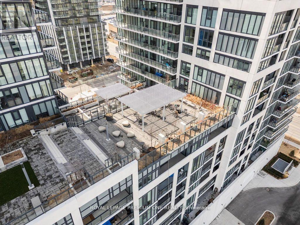 511 - 9000 Jane Street, Vaughan, ON - Indoor