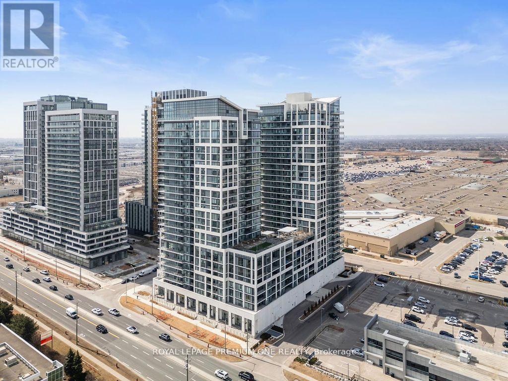 511 - 9000 Jane Street, Vaughan, ON - Outdoor With View