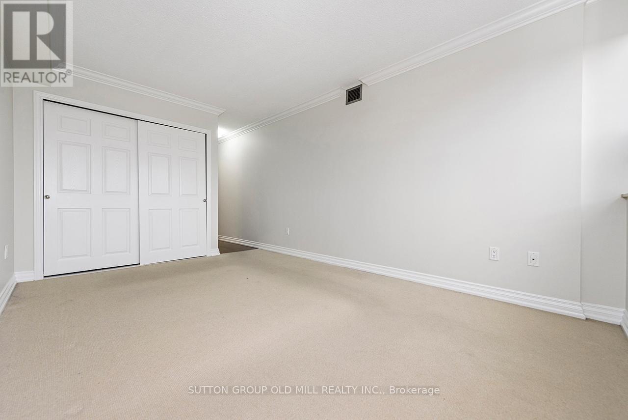 2806 - 1300 Islington Avenue, Toronto, ON - Indoor Photo Showing Other Room