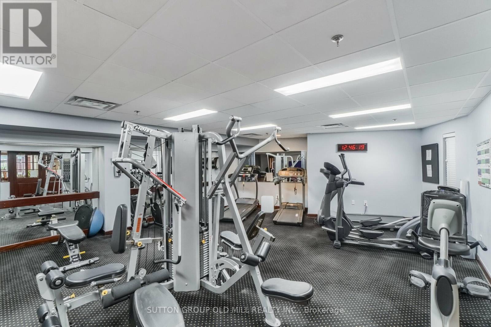 2806 - 1300 Islington Avenue, Toronto, ON - Indoor Photo Showing Gym Room