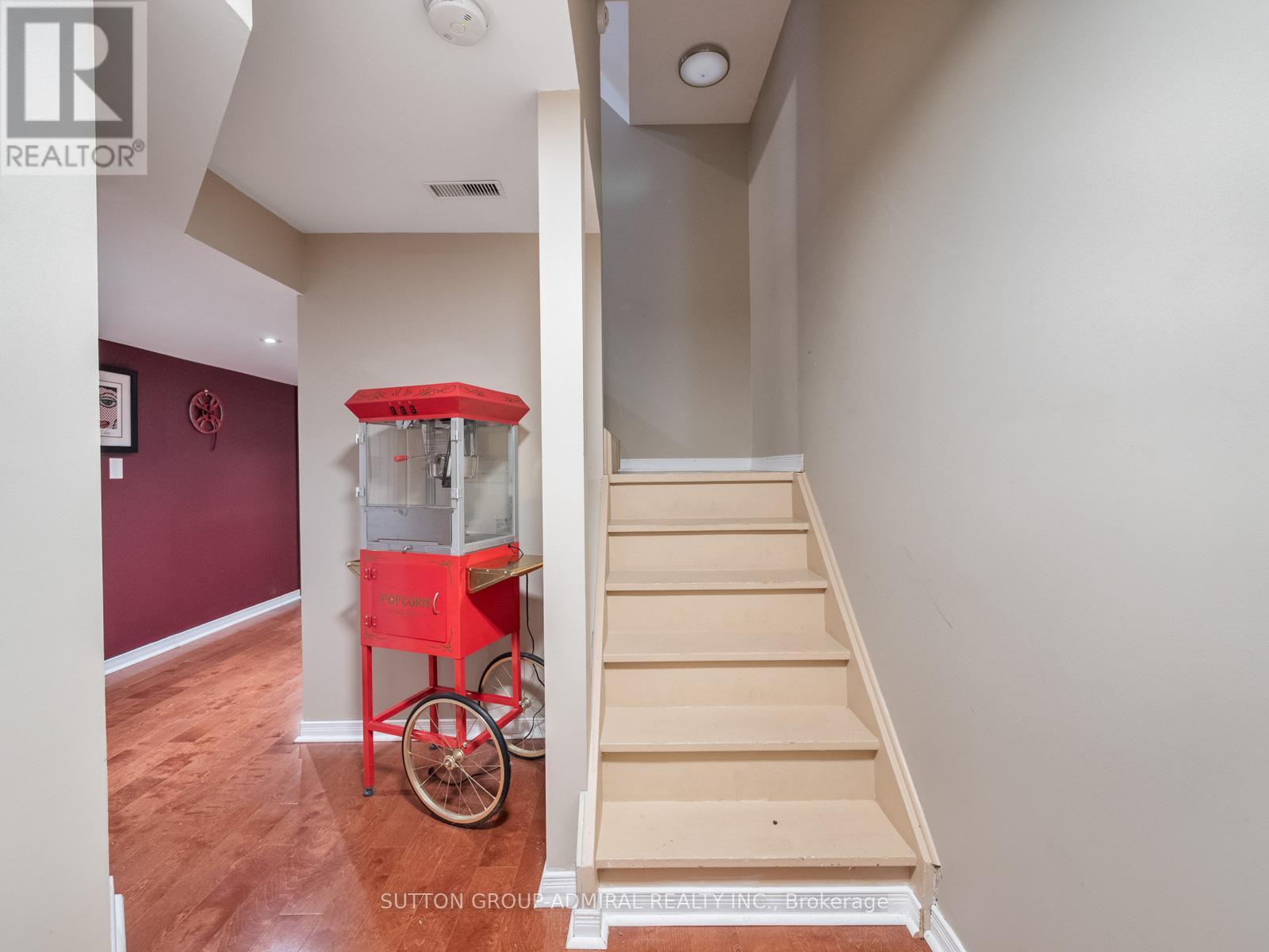 82 Belmont Boulevard, Halton Hills, ON - Indoor Photo Showing Other Room