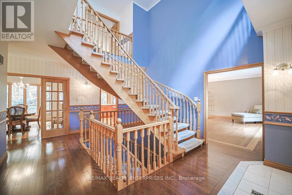 1601 Jalna Avenue, Mississauga, ON - Indoor Photo Showing Other Room