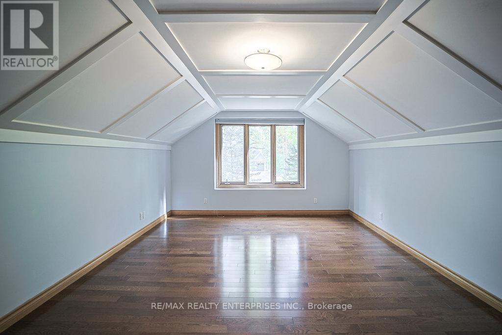 1601 Jalna Avenue, Mississauga, ON - Indoor Photo Showing Other Room