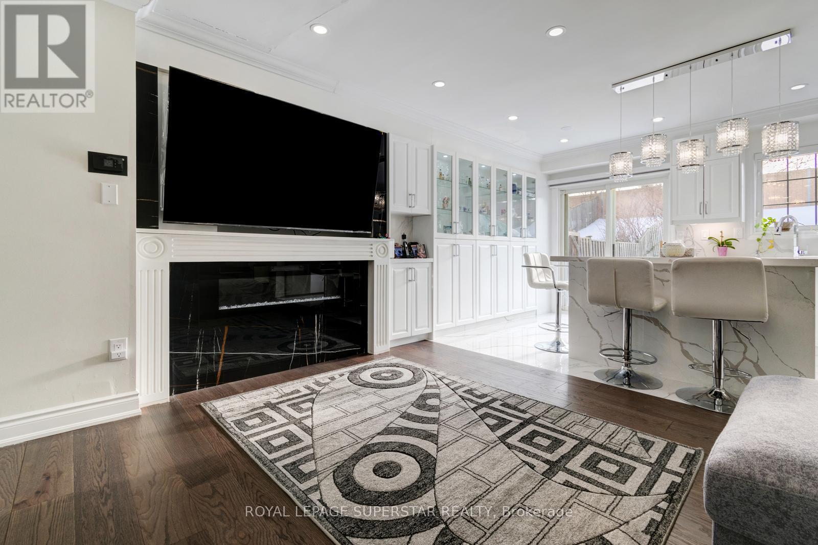 131 Checkerberry Crescent, Brampton, ON - Indoor