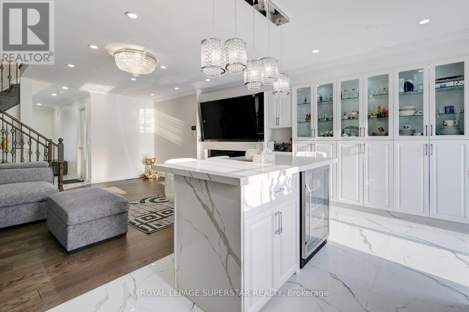 131 Checkerberry Crescent, Brampton, ON - Indoor