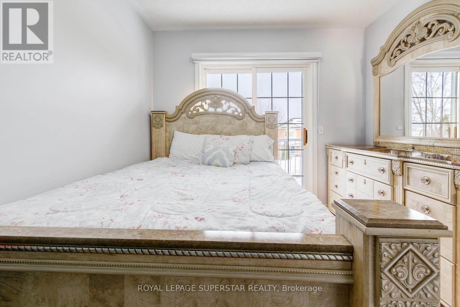 131 Checkerberry Crescent, Brampton, ON - Indoor Photo Showing Bedroom