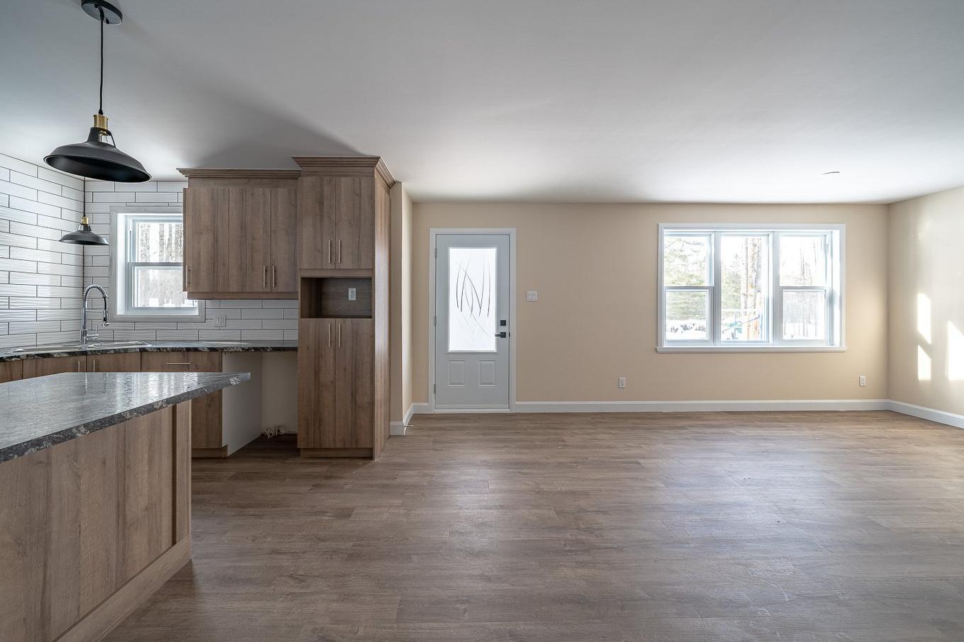 Salle à manger - 127 Rue Des Ruisseaux, Val-Des-Sources, QC - Indoor Photo Showing Kitchen