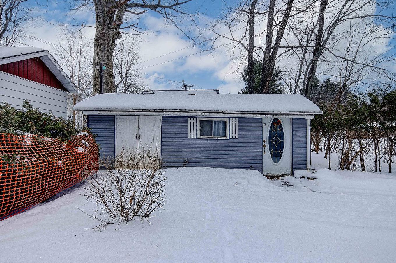 Garage - 225 47E Rue O., Venise-En-Québec, QC - Outdoor