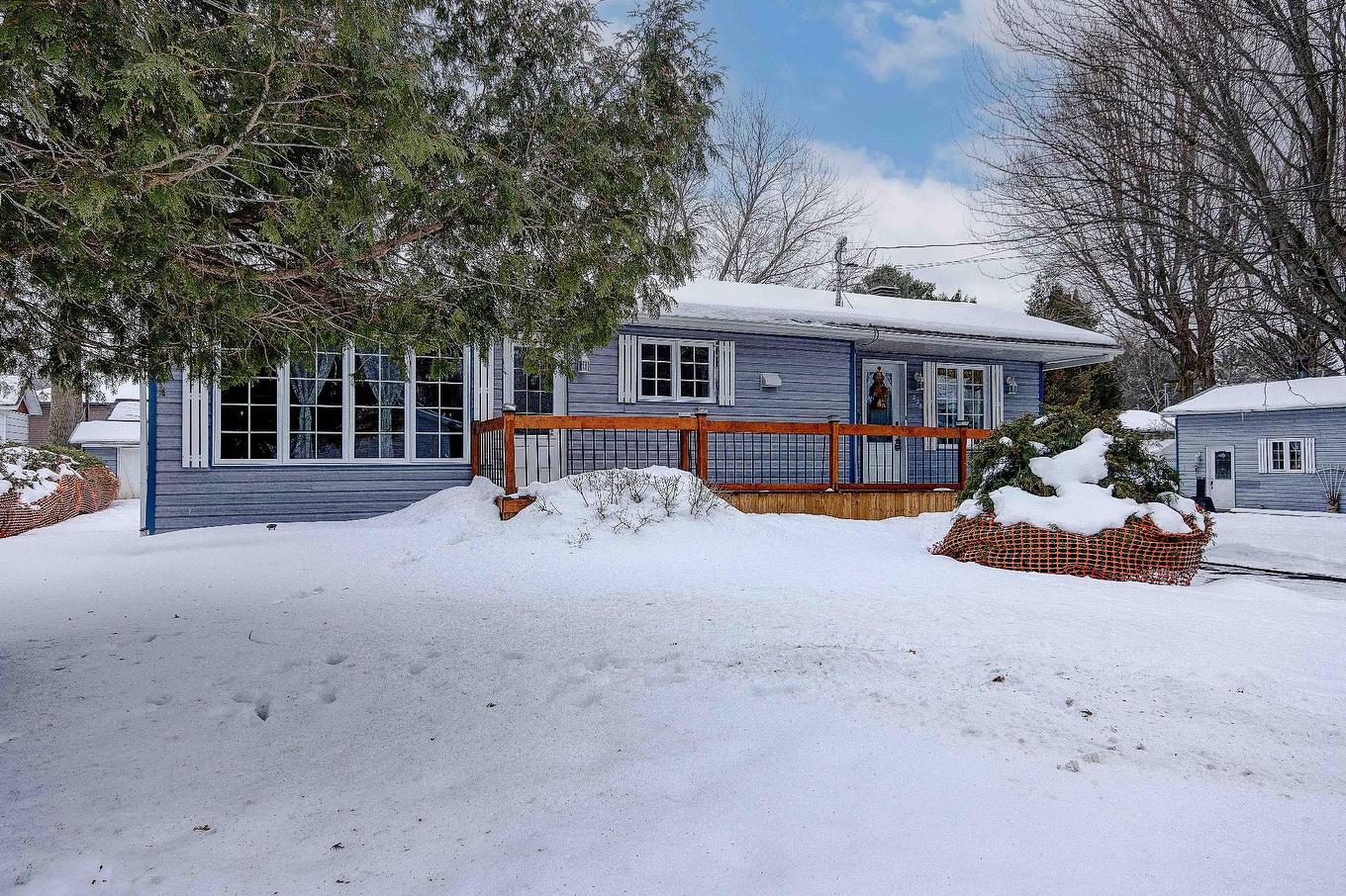 Façade - 225 47E Rue O., Venise-En-Québec, QC - Outdoor