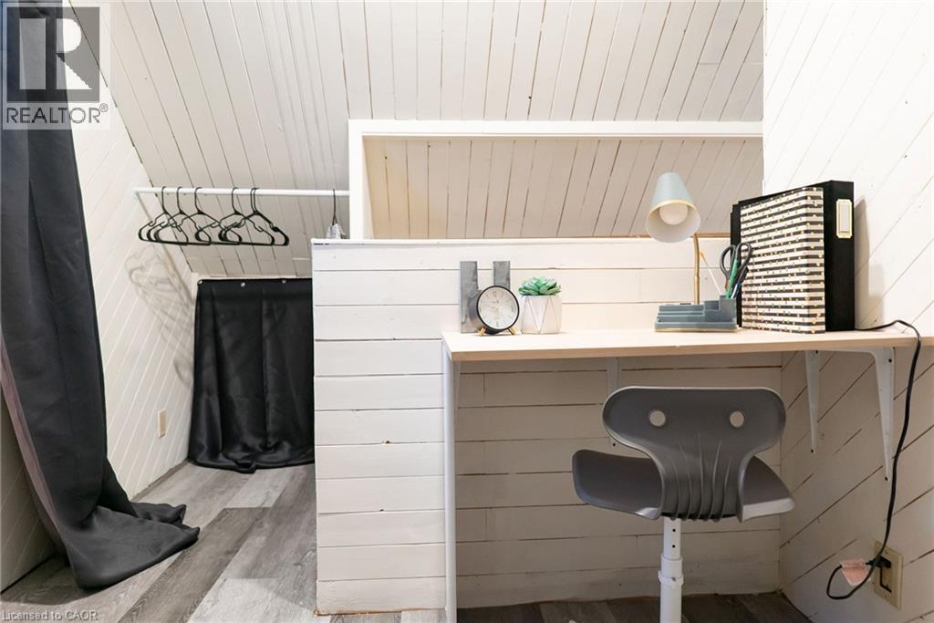 717 Knox Avenue, Hamilton, ON - Outdoor With Exterior