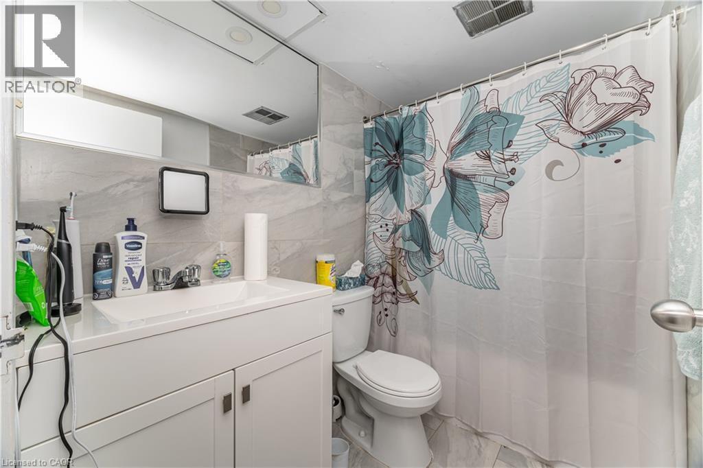 1580 Mississauga Valley Boulevard Unit# 1901, Mississauga, ON - Indoor Photo Showing Bathroom