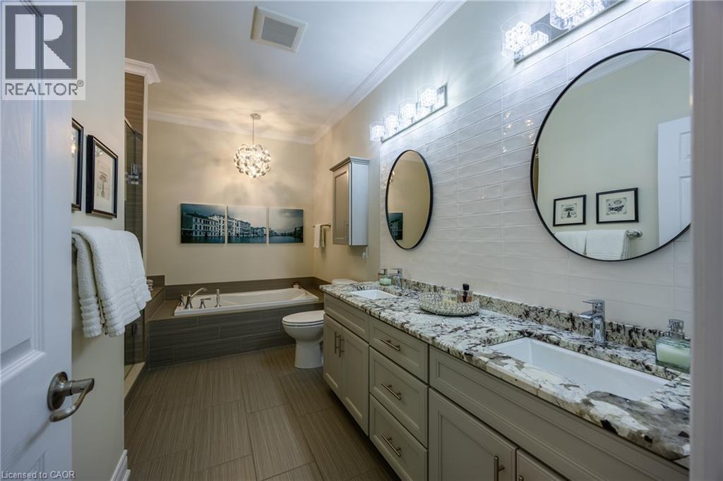 27 Viking Lane, Port Dover, ON - Indoor Photo Showing Bathroom