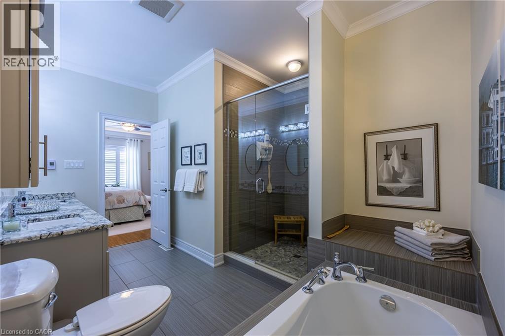 27 Viking Lane, Port Dover, ON - Indoor Photo Showing Bathroom