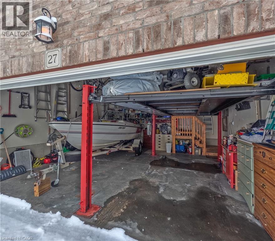 27 Viking Lane, Port Dover, ON - Indoor Photo Showing Garage
