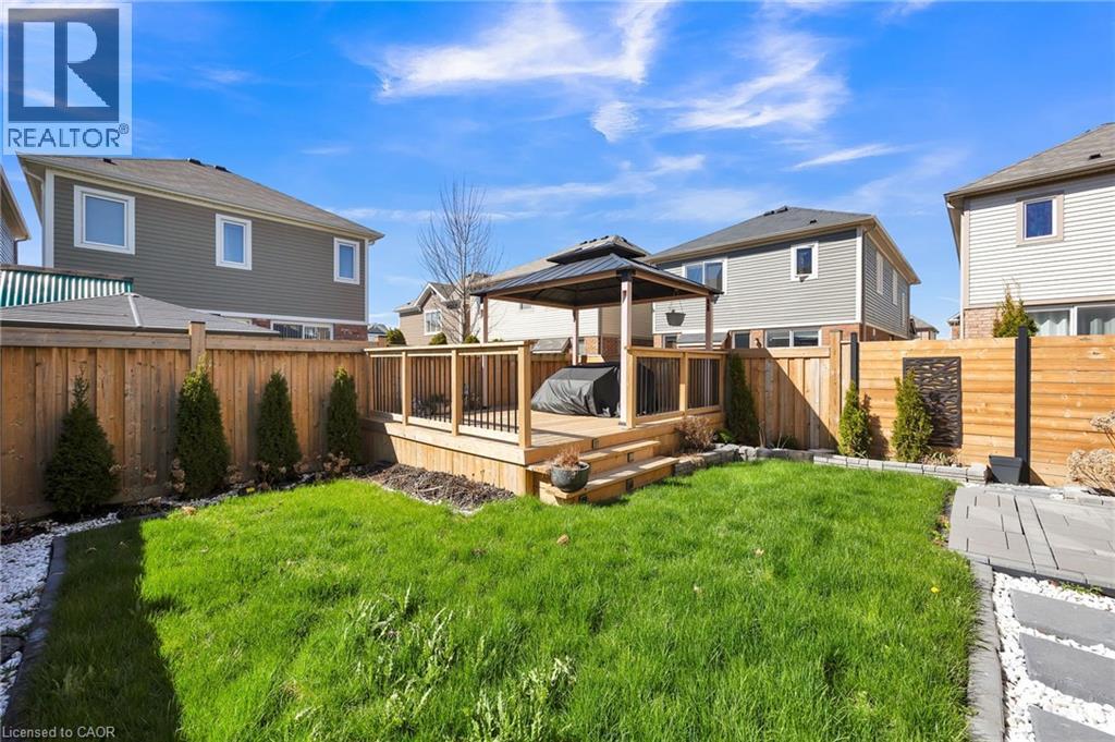 262 Grovehill Crescent, Kitchener, ON - Outdoor