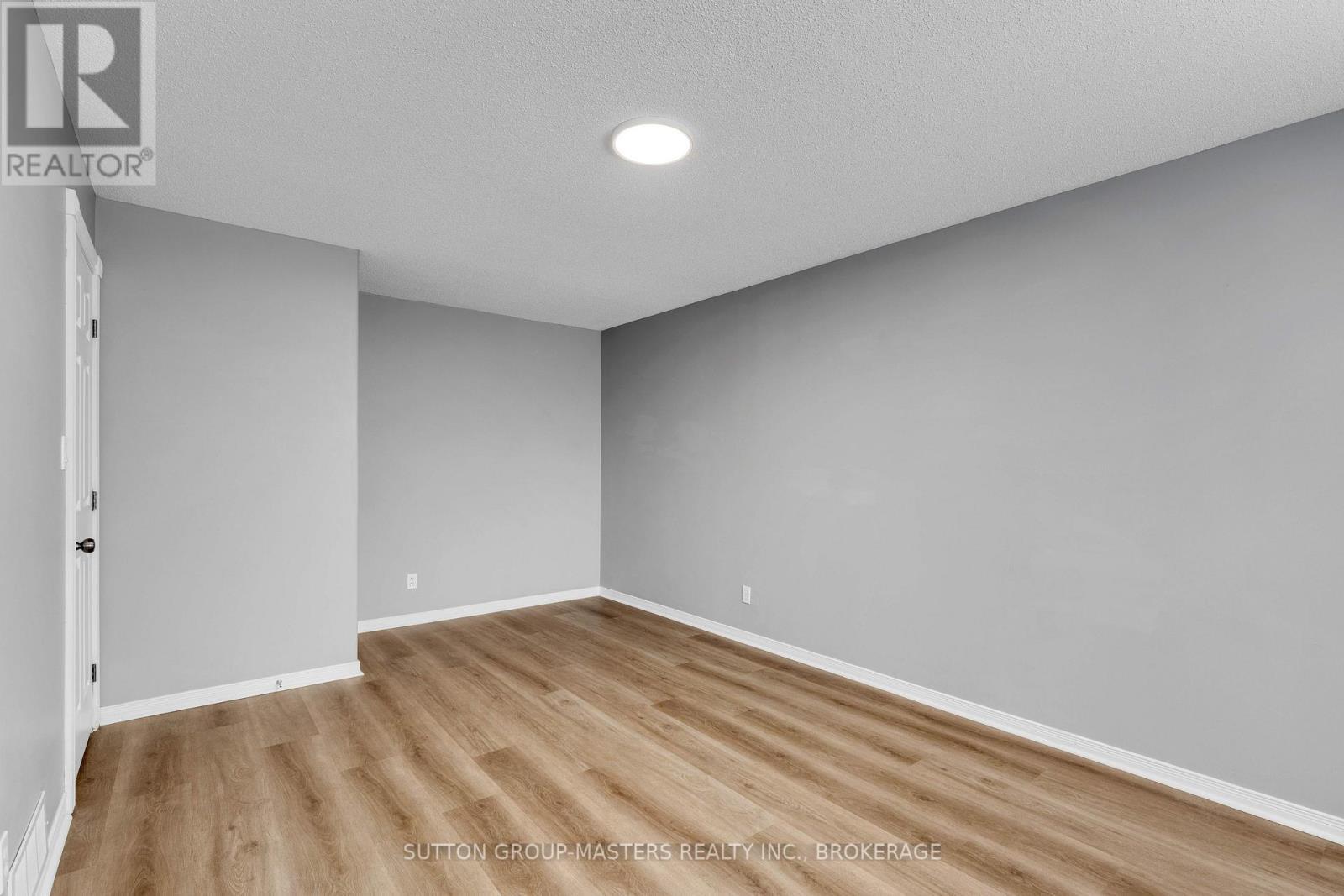 1041 Rainbow Crescent, Kingston (Kingston East (Incl Barret Crt)), ON - Indoor Photo Showing Other Room