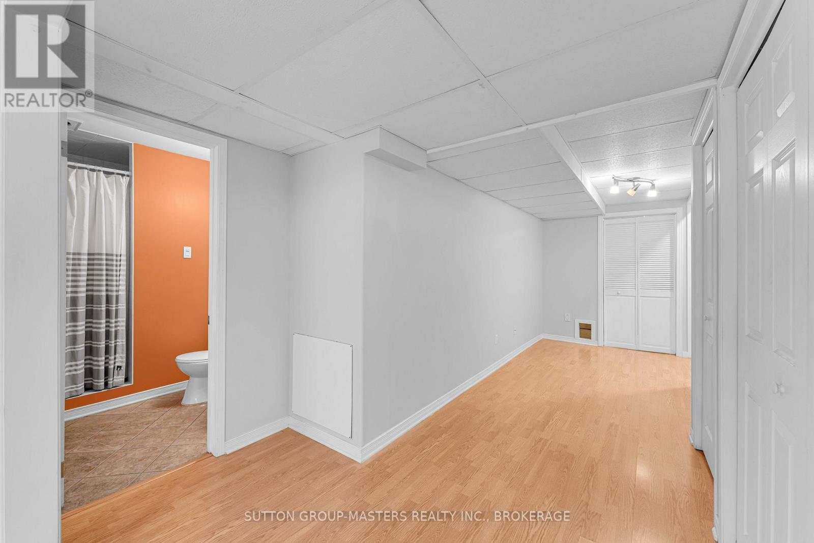 1041 Rainbow Crescent, Kingston (Kingston East (Incl Barret Crt)), ON - Indoor Photo Showing Other Room