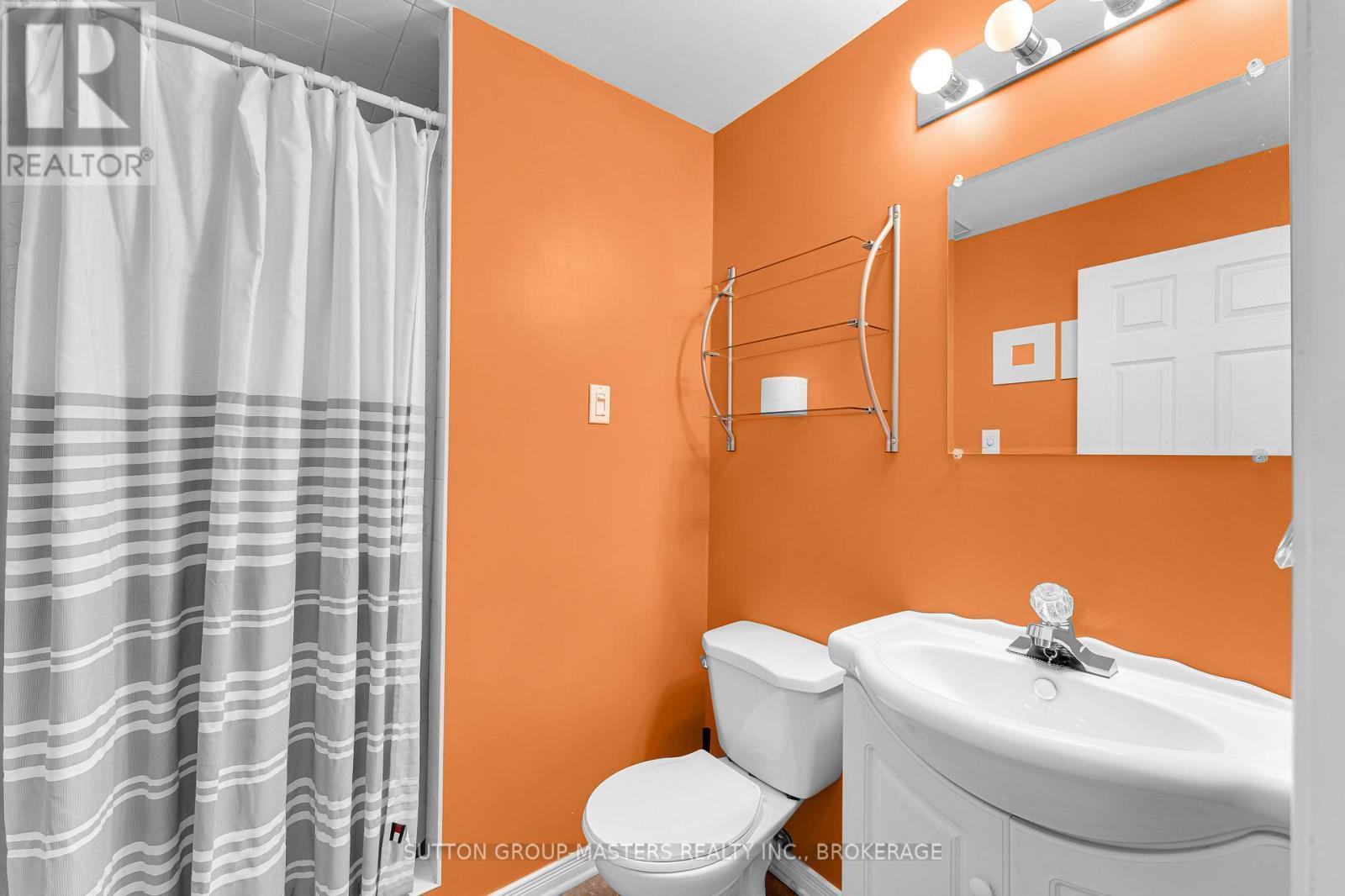1041 Rainbow Crescent, Kingston (Kingston East (Incl Barret Crt)), ON - Indoor Photo Showing Bathroom