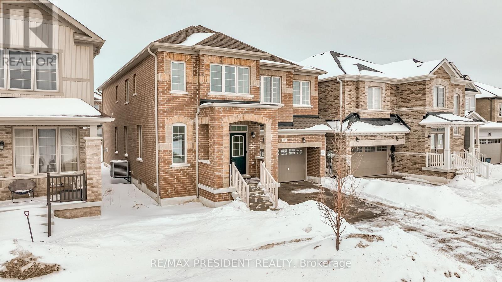 663 Anishinaabe Drive, Shelburne, ON - Outdoor With Facade