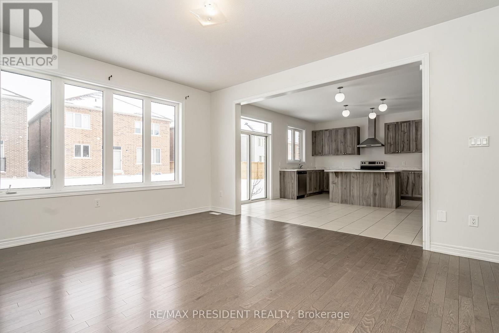 663 Anishinaabe Drive, Shelburne, ON - Indoor