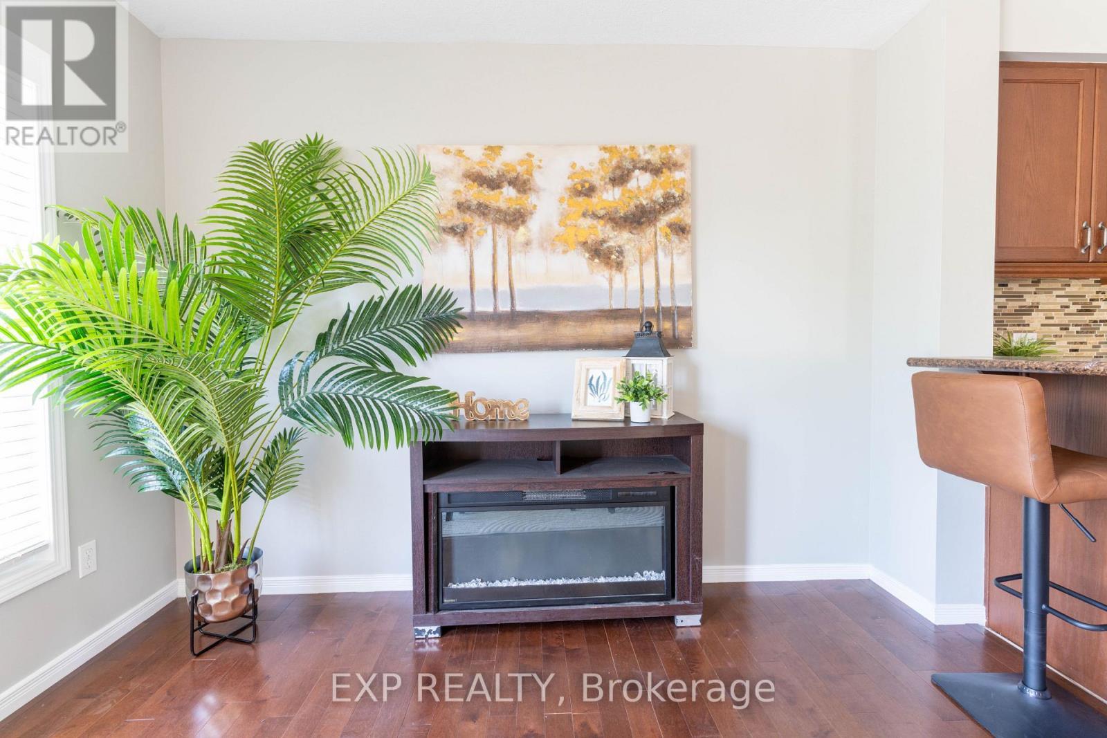 1319 Countrystone Drive, Kitchener, ON - Indoor