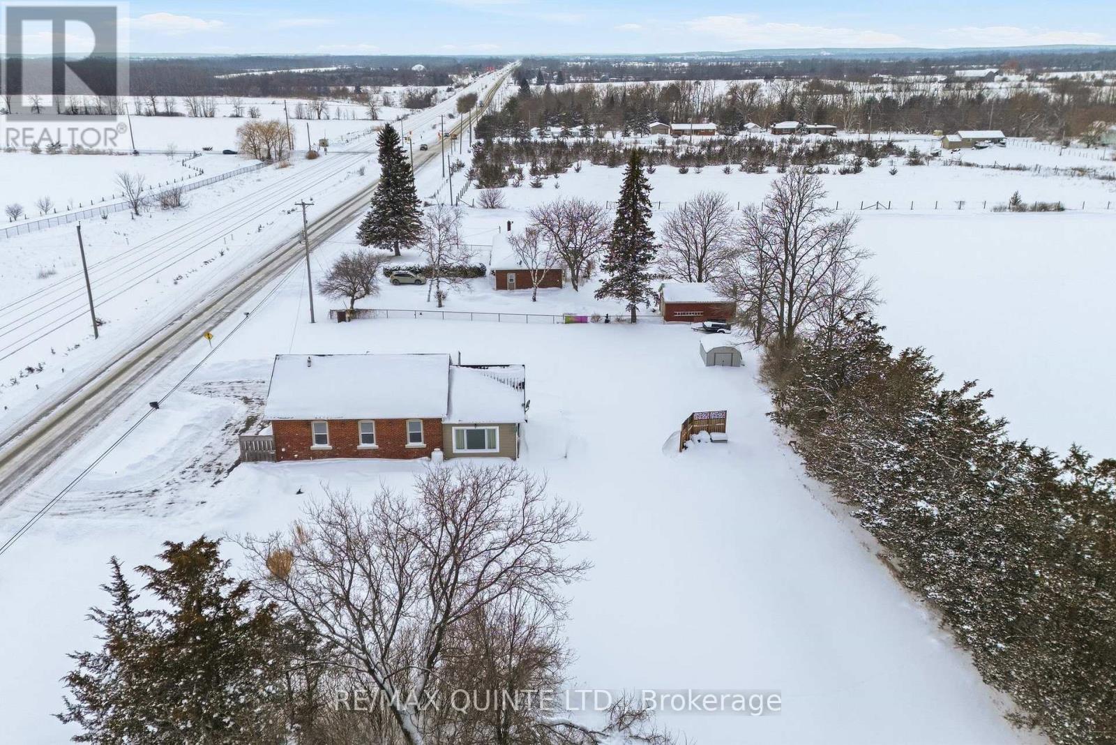 825 Airport Parkway, Belleville (Belleville Ward), ON - Outdoor With View