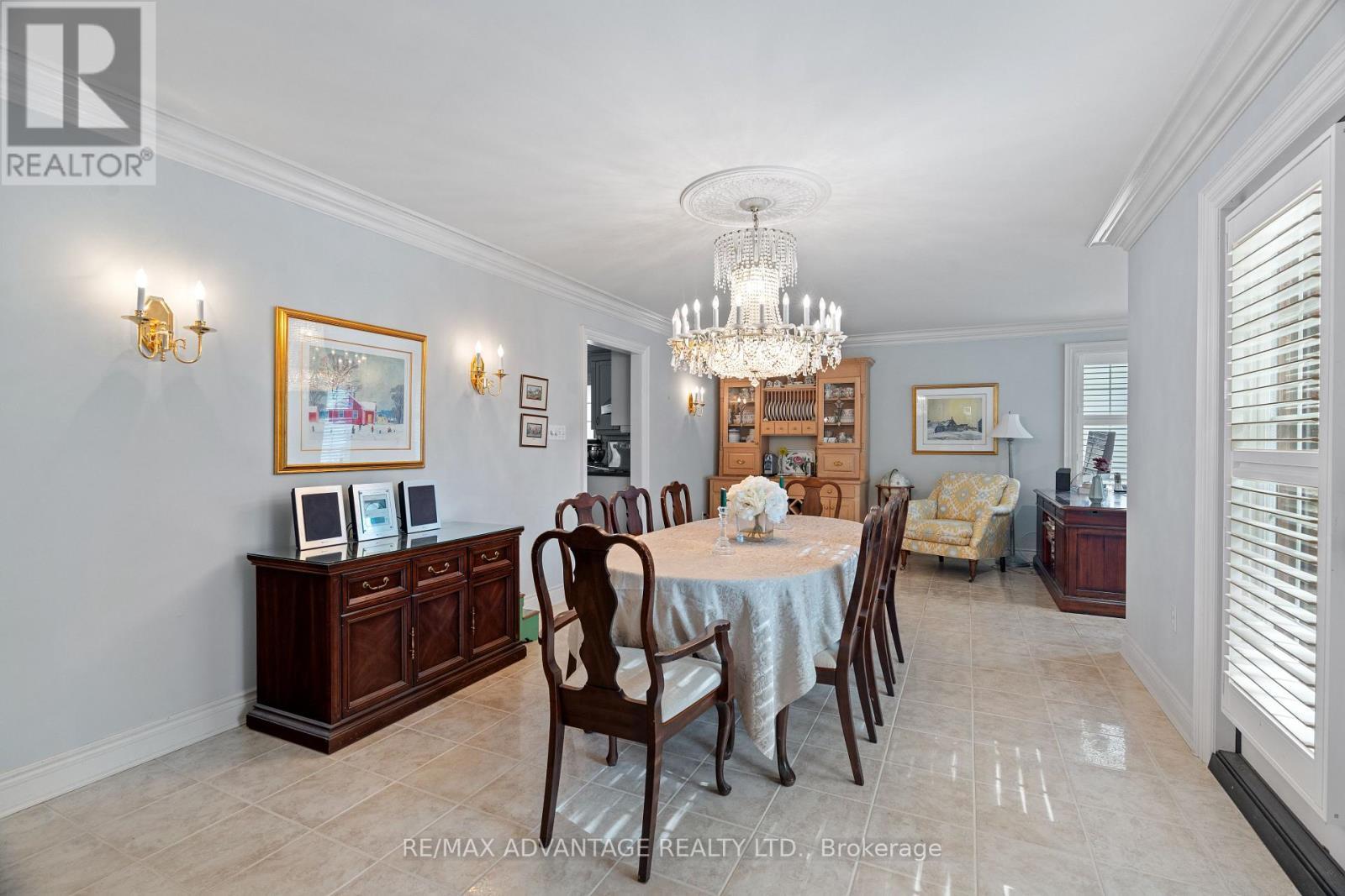 1510 Ryersie Road, London North (North A), ON - Indoor Photo Showing Dining Room