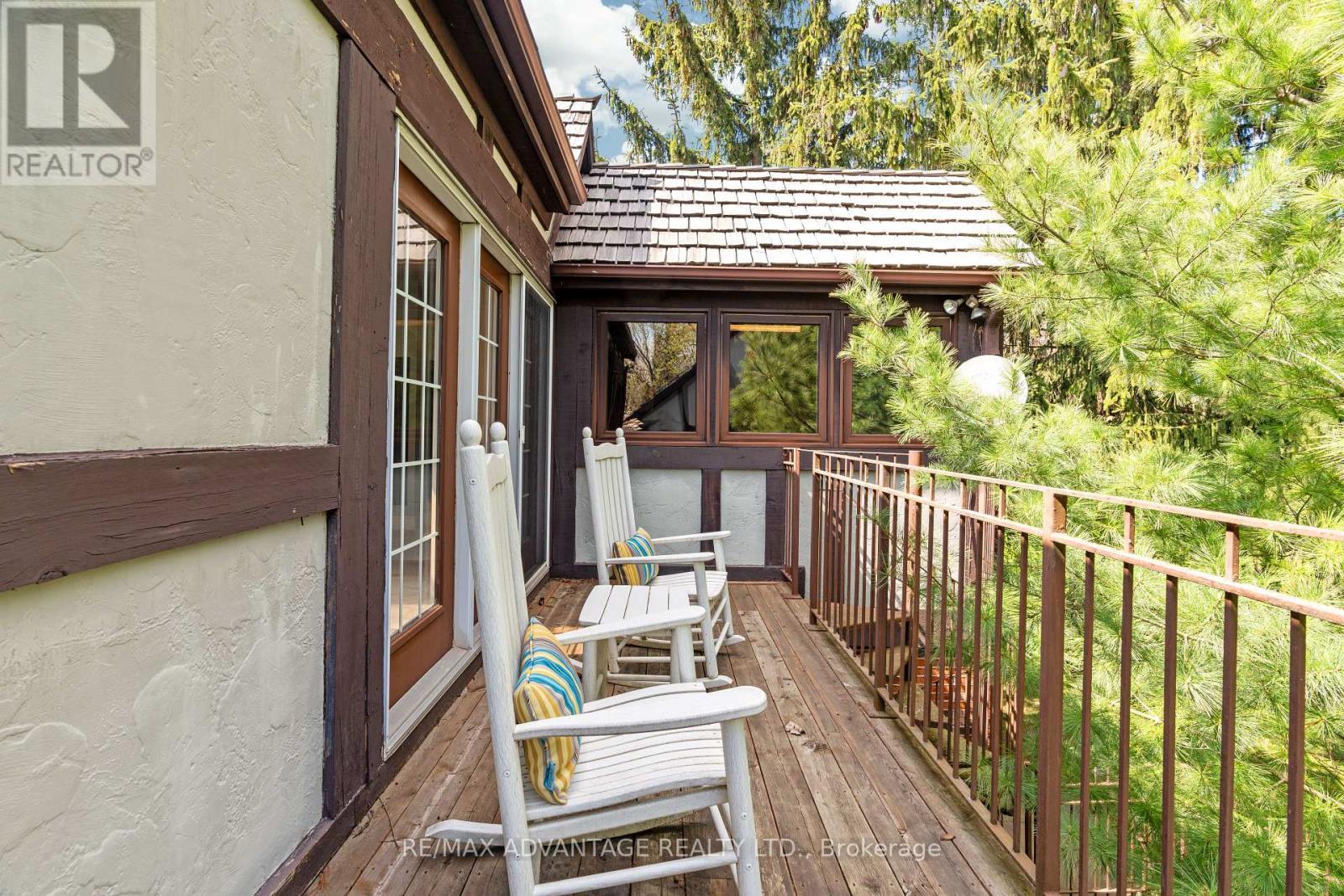 1510 Ryersie Road, London North (North A), ON - Outdoor With Exterior