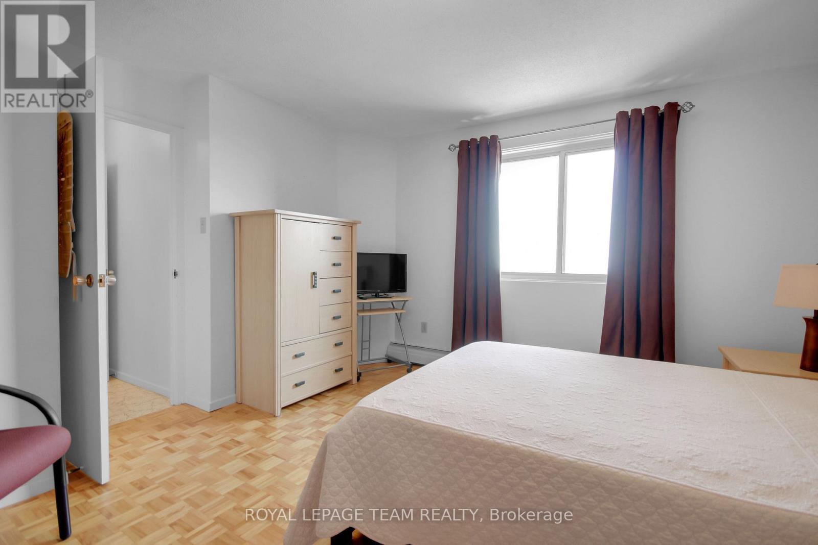 Primary Bedroom - 708 - 20 Chesterton Drive, Ottawa, ON - Indoor Photo Showing Bedroom