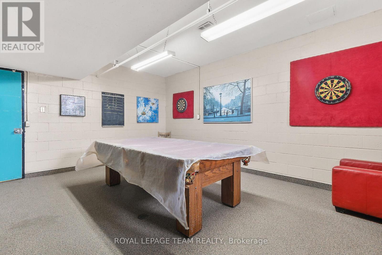 Games Room - 708 - 20 Chesterton Drive, Ottawa, ON - Indoor Photo Showing Other Room