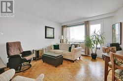 Living Room / Dining Room -