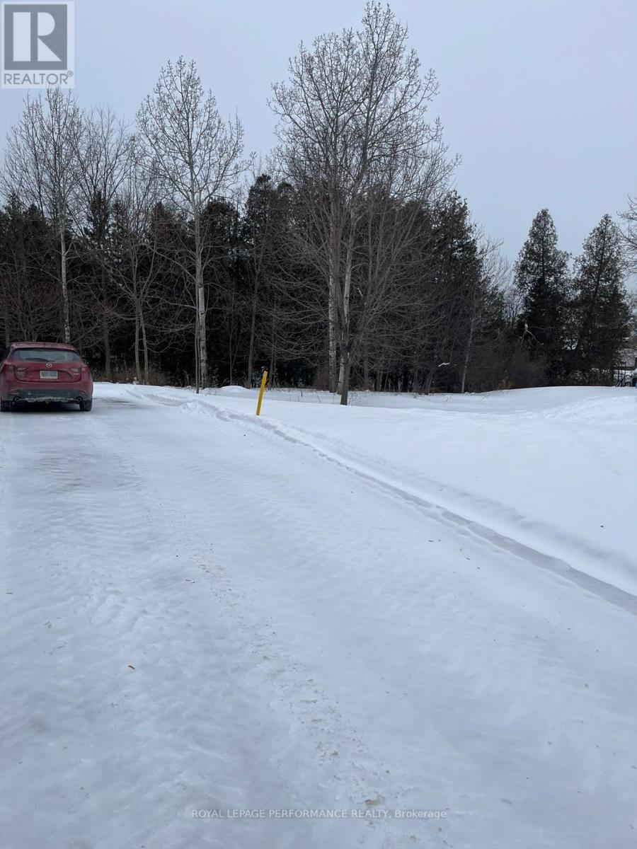 35, 35A And 37 Cloverloft Court, Ottawa, ON - Outdoor