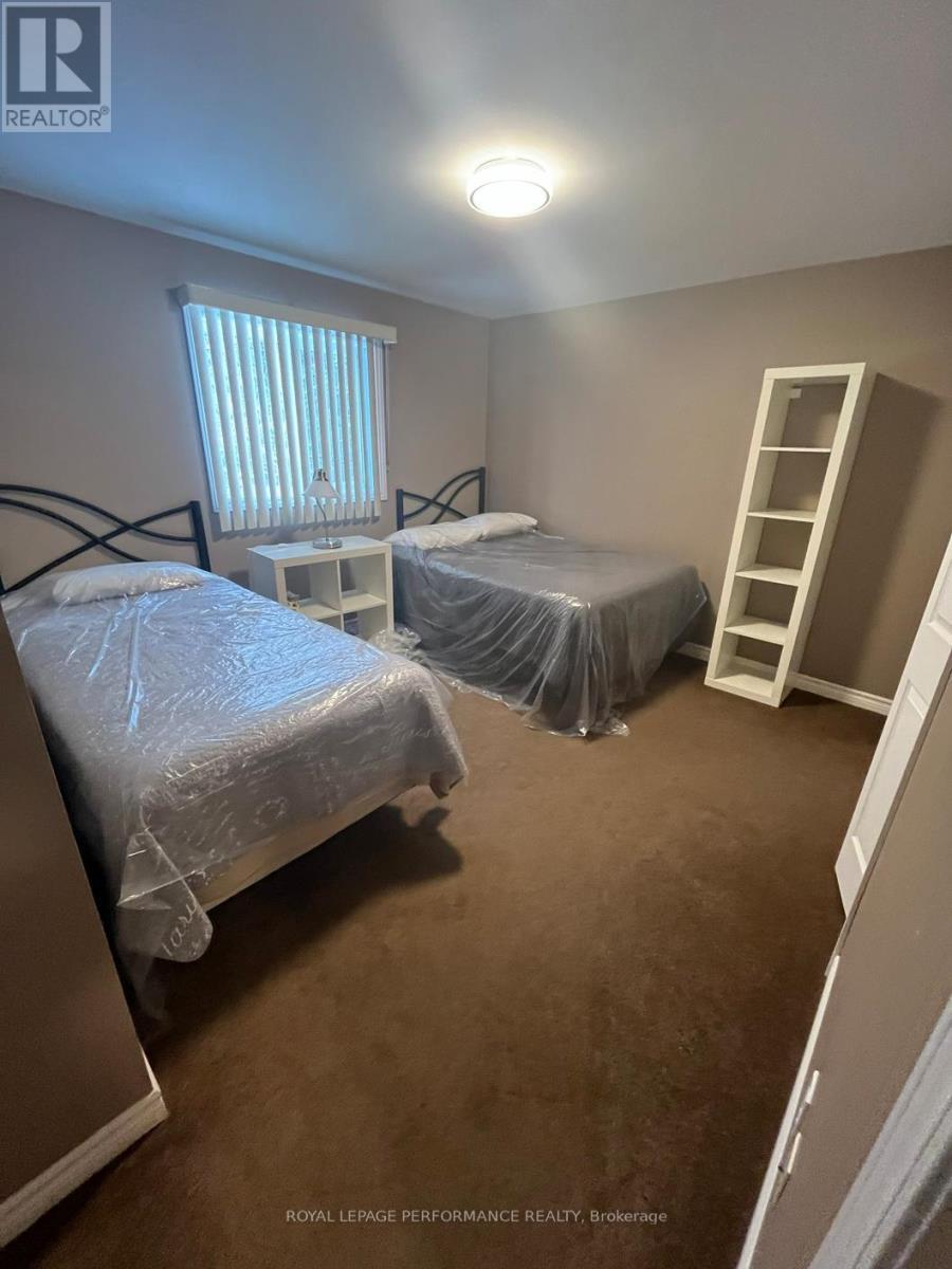35, 35A And 37 Cloverloft Court, Ottawa, ON - Indoor Photo Showing Bedroom