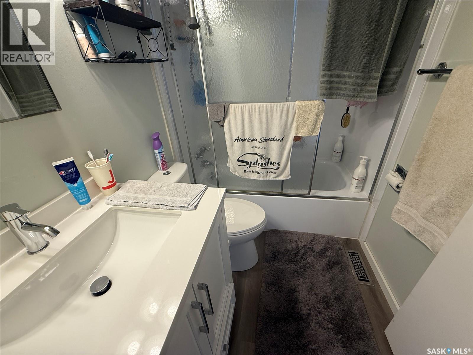 104 Main Street S, Watson, SK - Indoor Photo Showing Bathroom