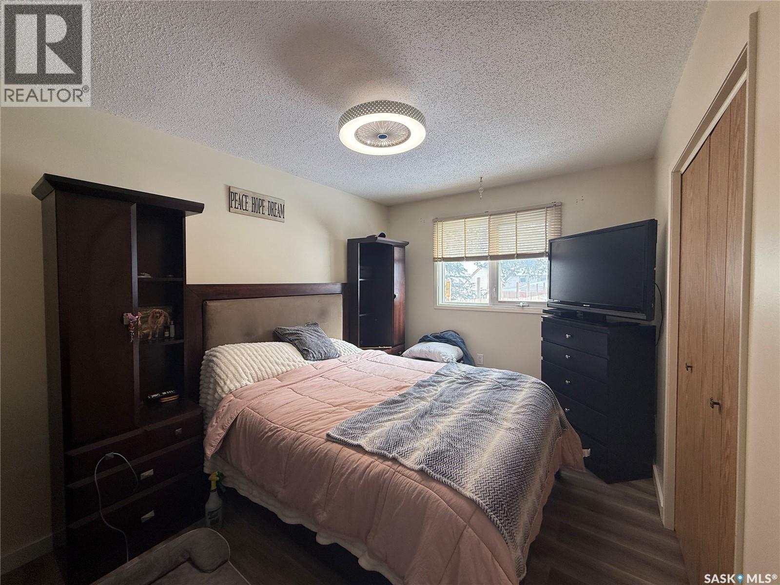 104 Main Street S, Watson, SK - Indoor Photo Showing Bedroom