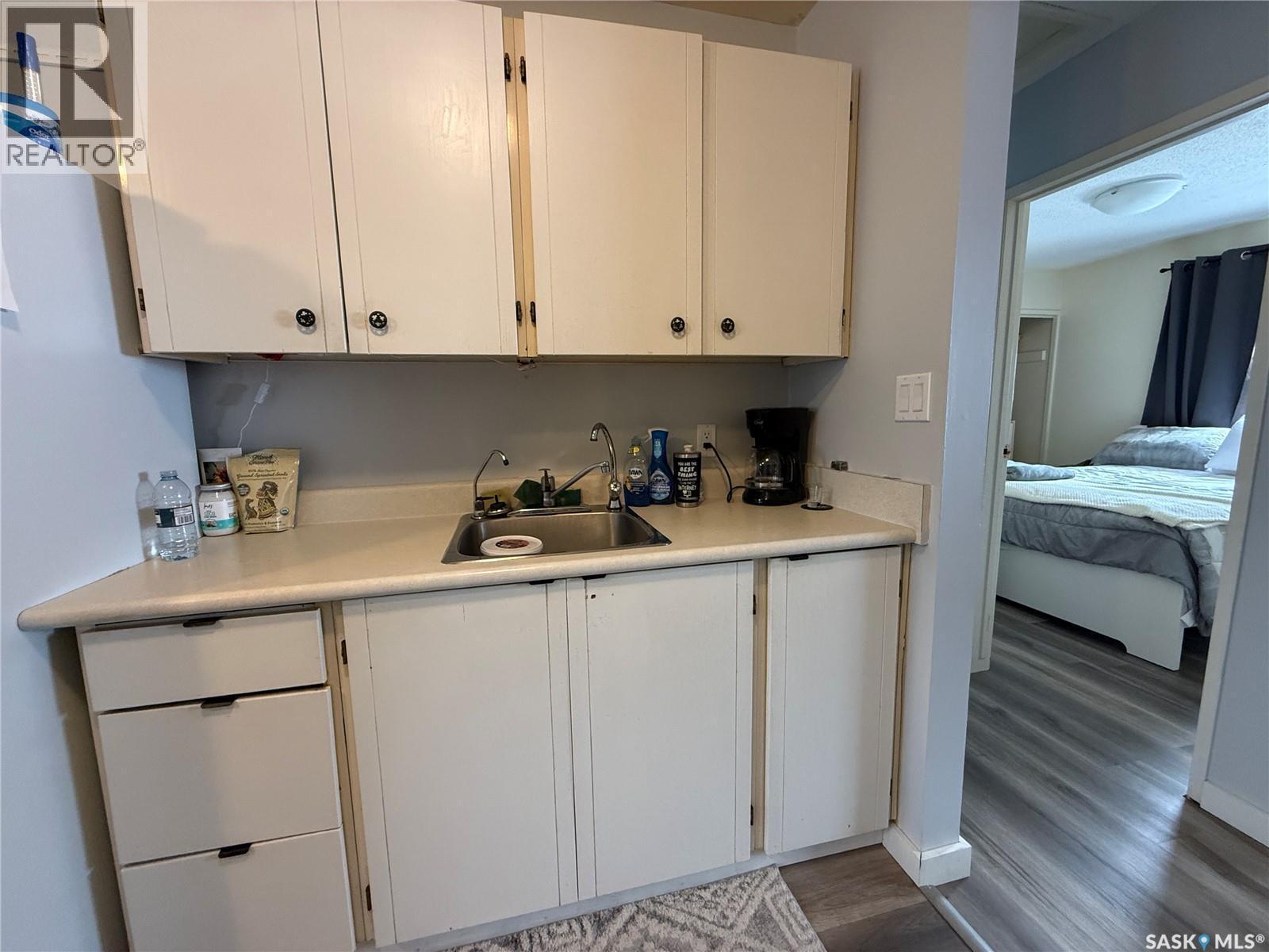 104 Main Street S, Watson, SK - Indoor Photo Showing Kitchen