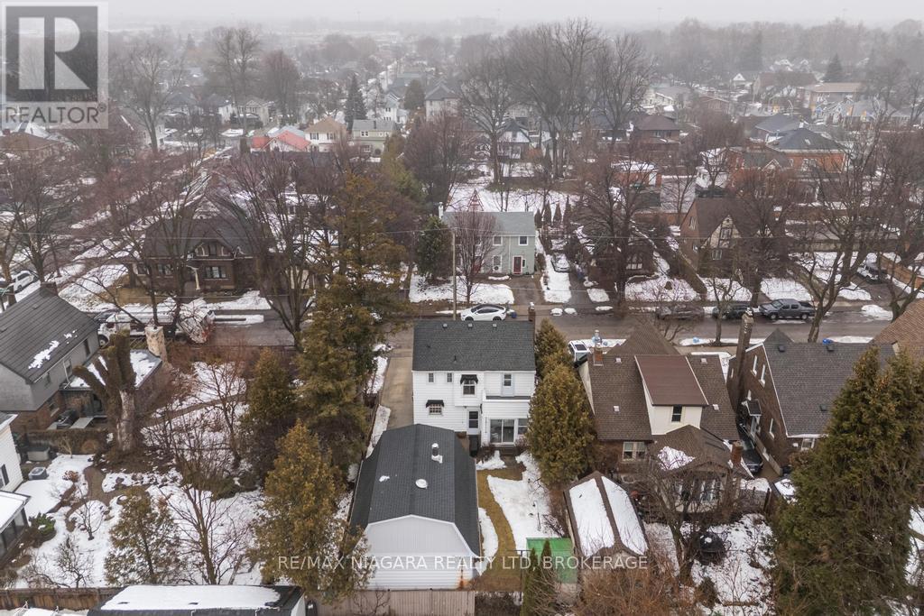 2 Gardiner Place, St. Catharines (Downtown), ON - Outdoor With View
