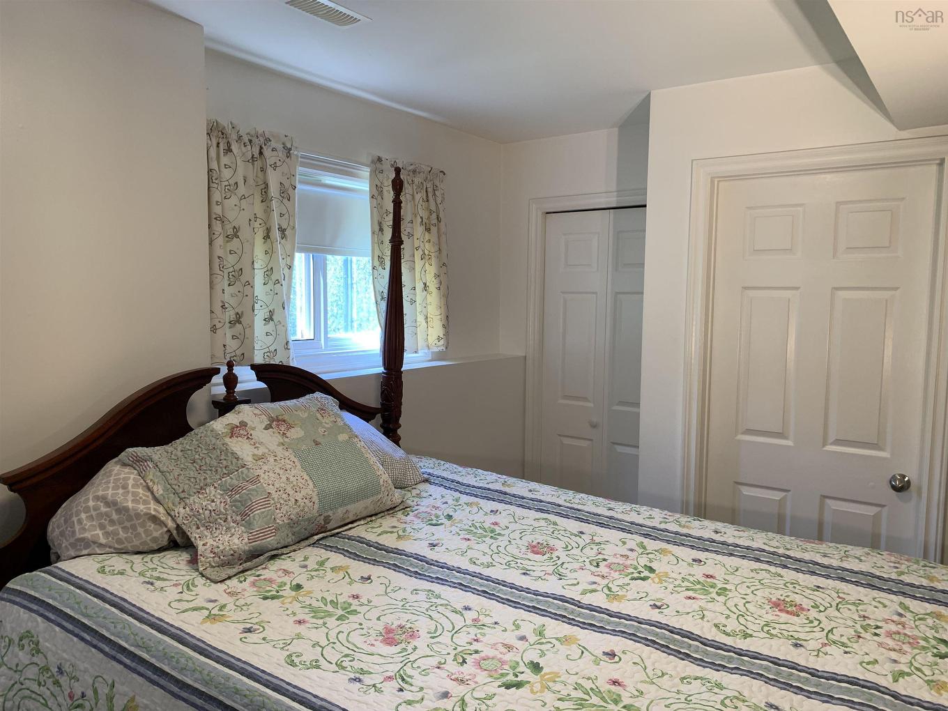 1 Cassandra Drive, Dartmouth, NS