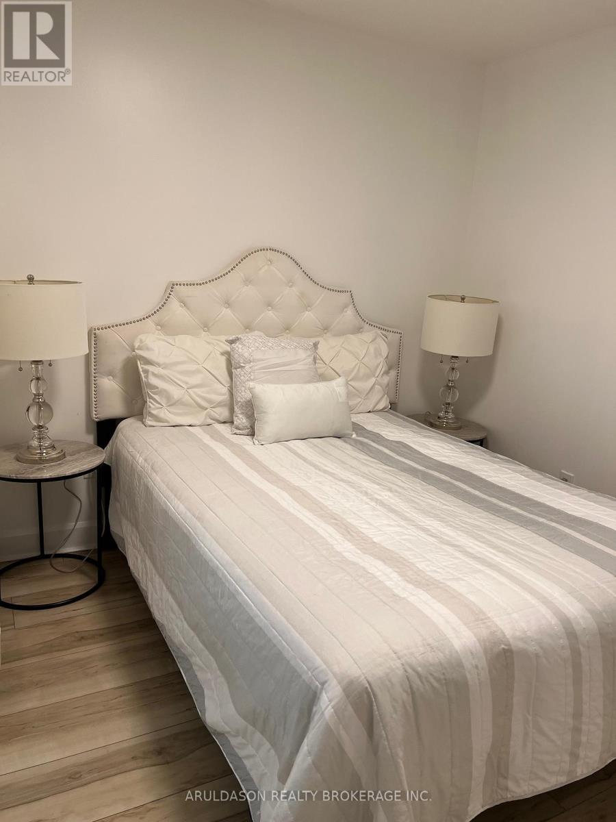 1 Givins Street, Toronto, ON - Indoor Photo Showing Bedroom